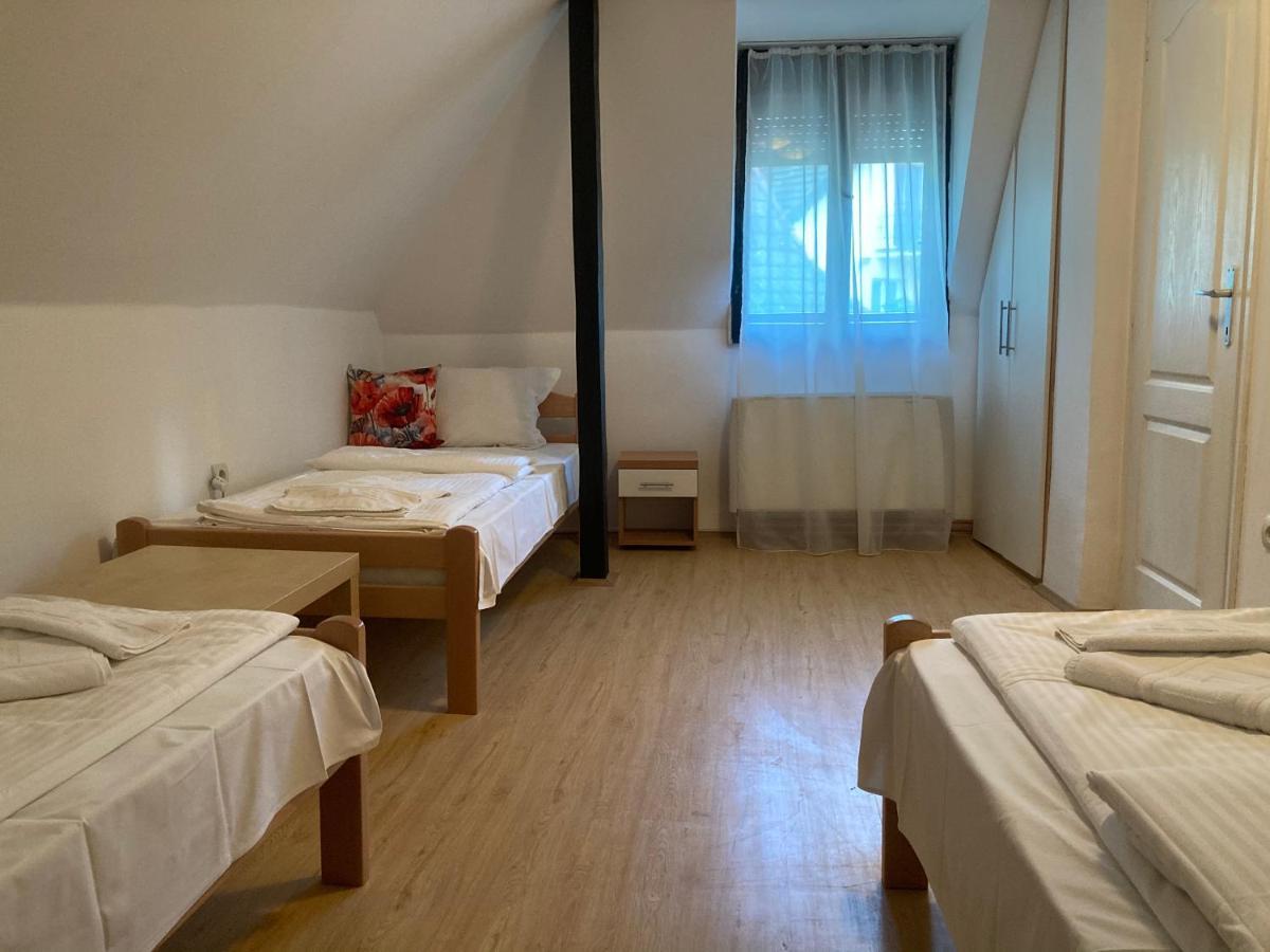 B&B Villa Pipacs Feketic Ngoại thất bức ảnh